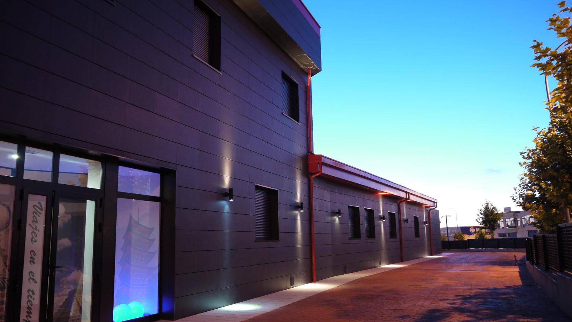 V Hotel Arroyomolinos Luaran gambar